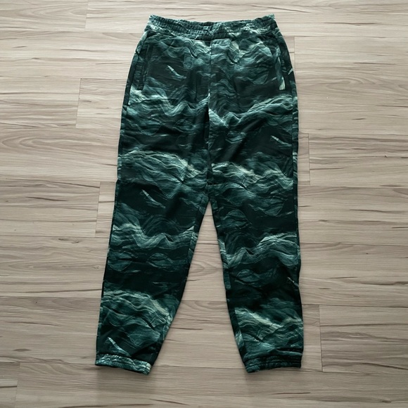 Fabletics Chloe Slim Sweatpant - Picture 4 of 7